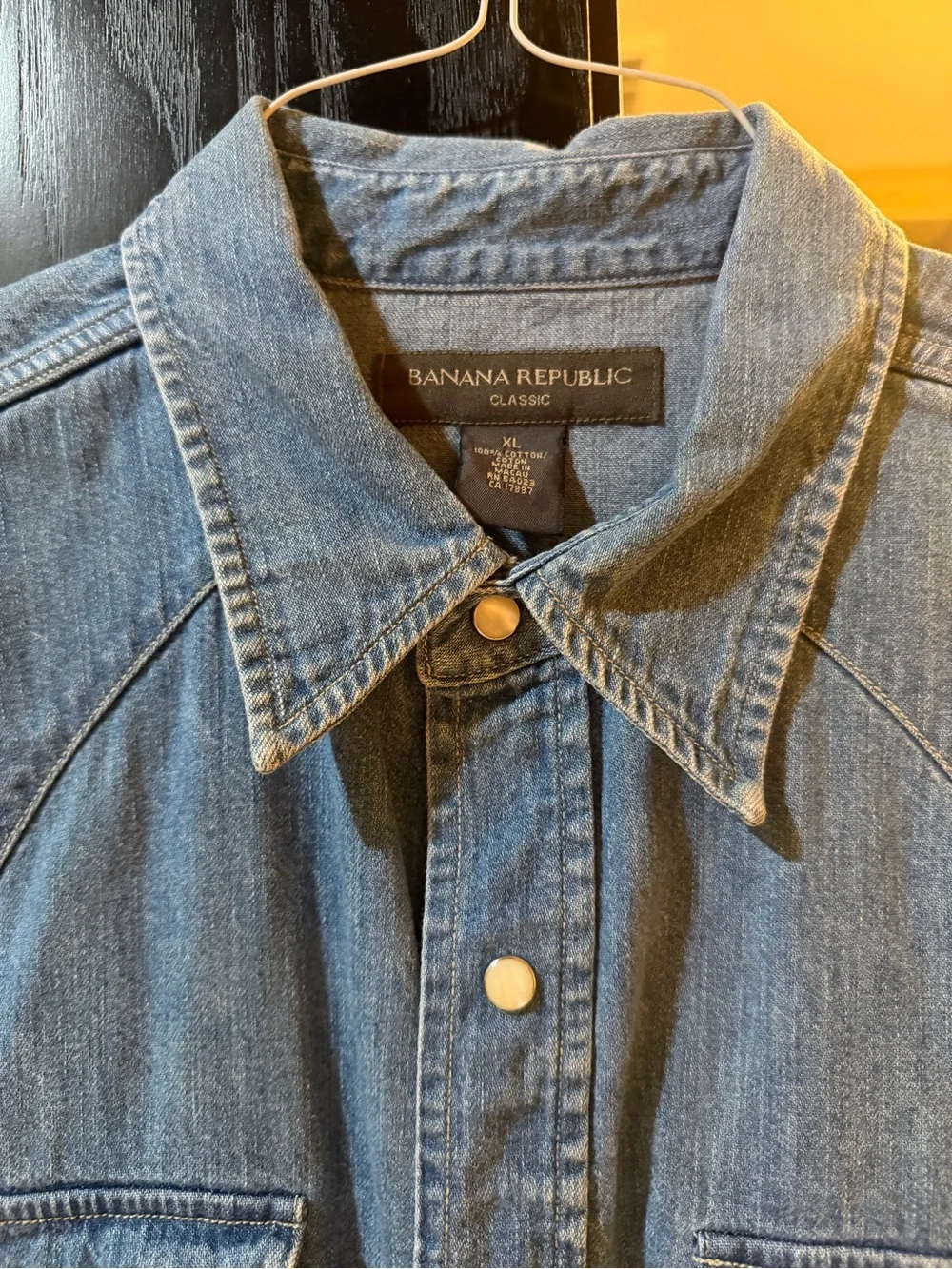 Banana Republic Light Blue Denim Button-Down Western Shirt